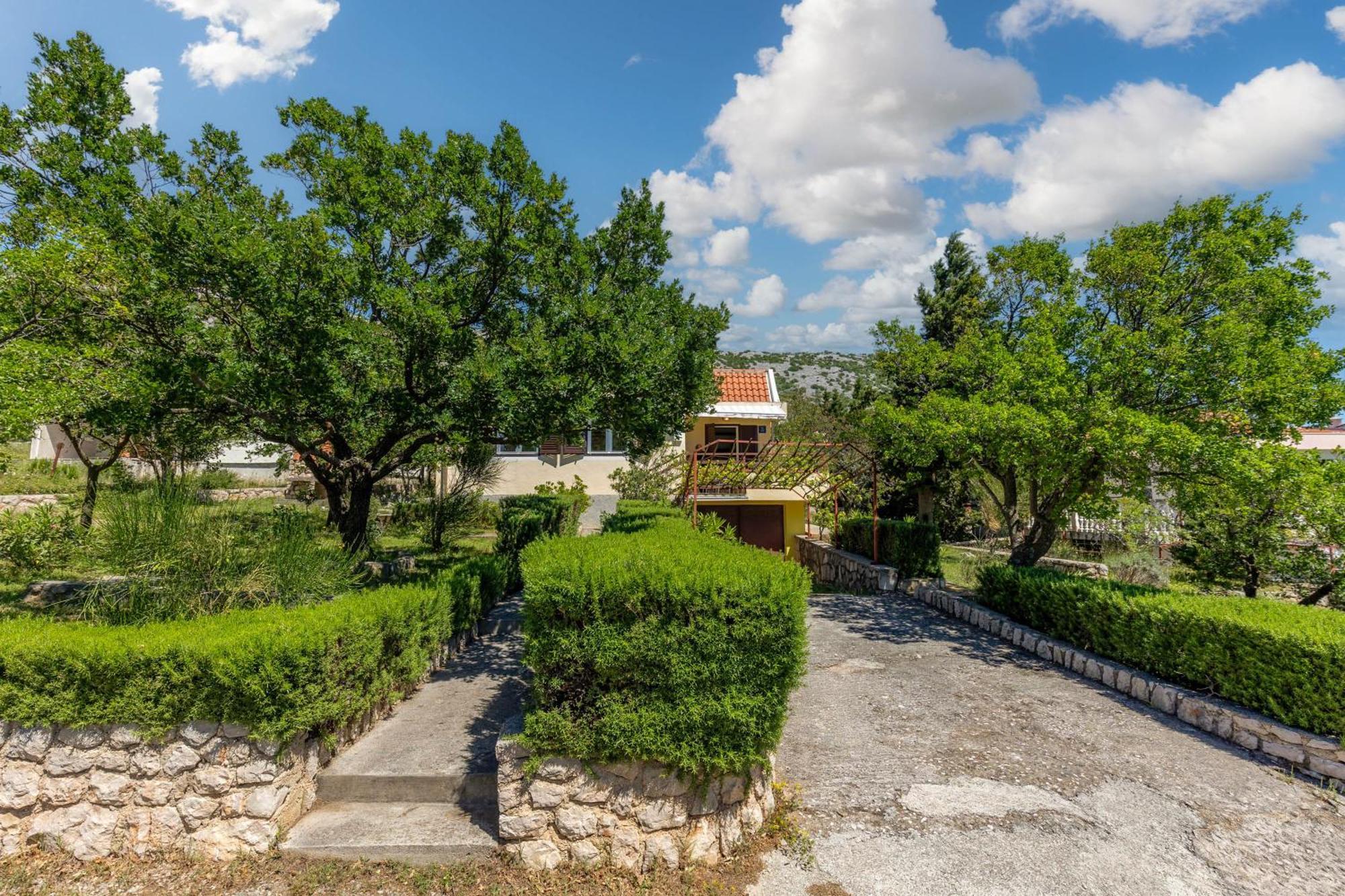 Beachfront House Nada - Happy Rentals Karlobag Esterno foto
